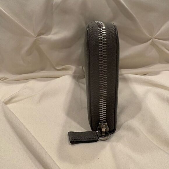 Prada Gray Saffiano Leather Long Zip Around Luxury Wallet and Dust Bag - Picture 4 of 15